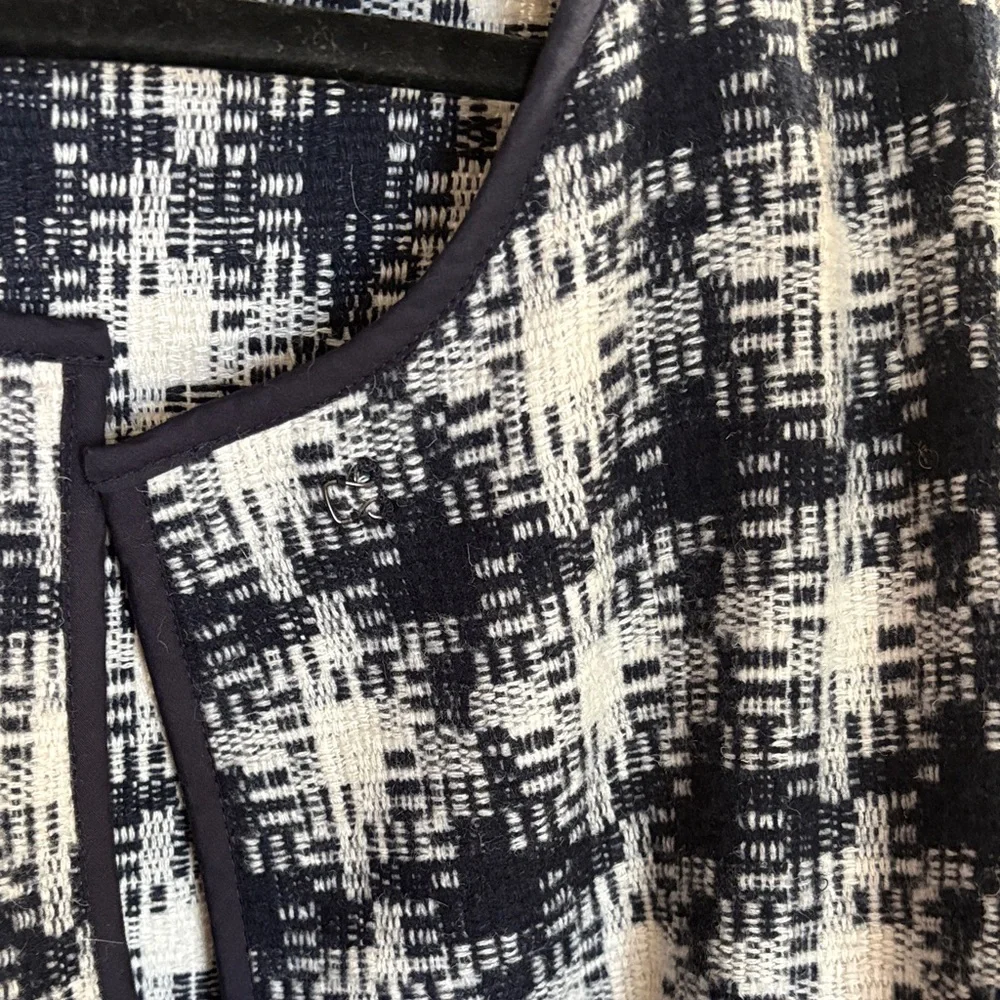 Navy and White Patterned Coat NWT - Picture 10 of 10